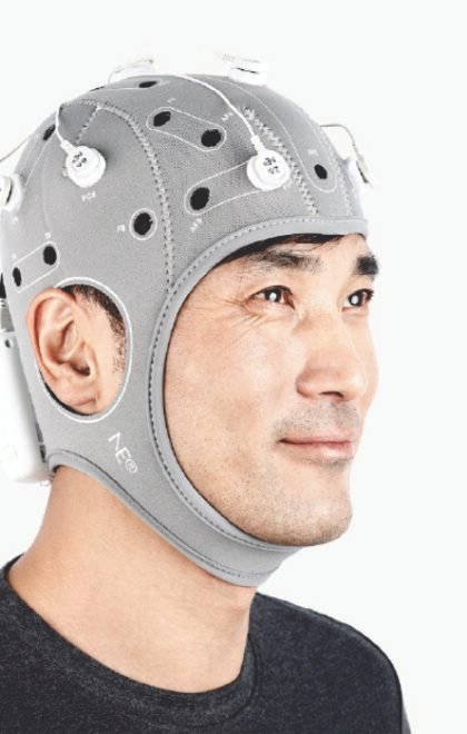 Starstim tES – Sistema portátil e sem fio para tES multicanal